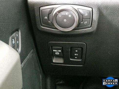 Used 2019 Ford F150 Raptor w/ Equipment Group 802A Luxury image 16