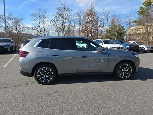 Used 2025 BMW X3 xDrive30i w/ Convenience Package image 2