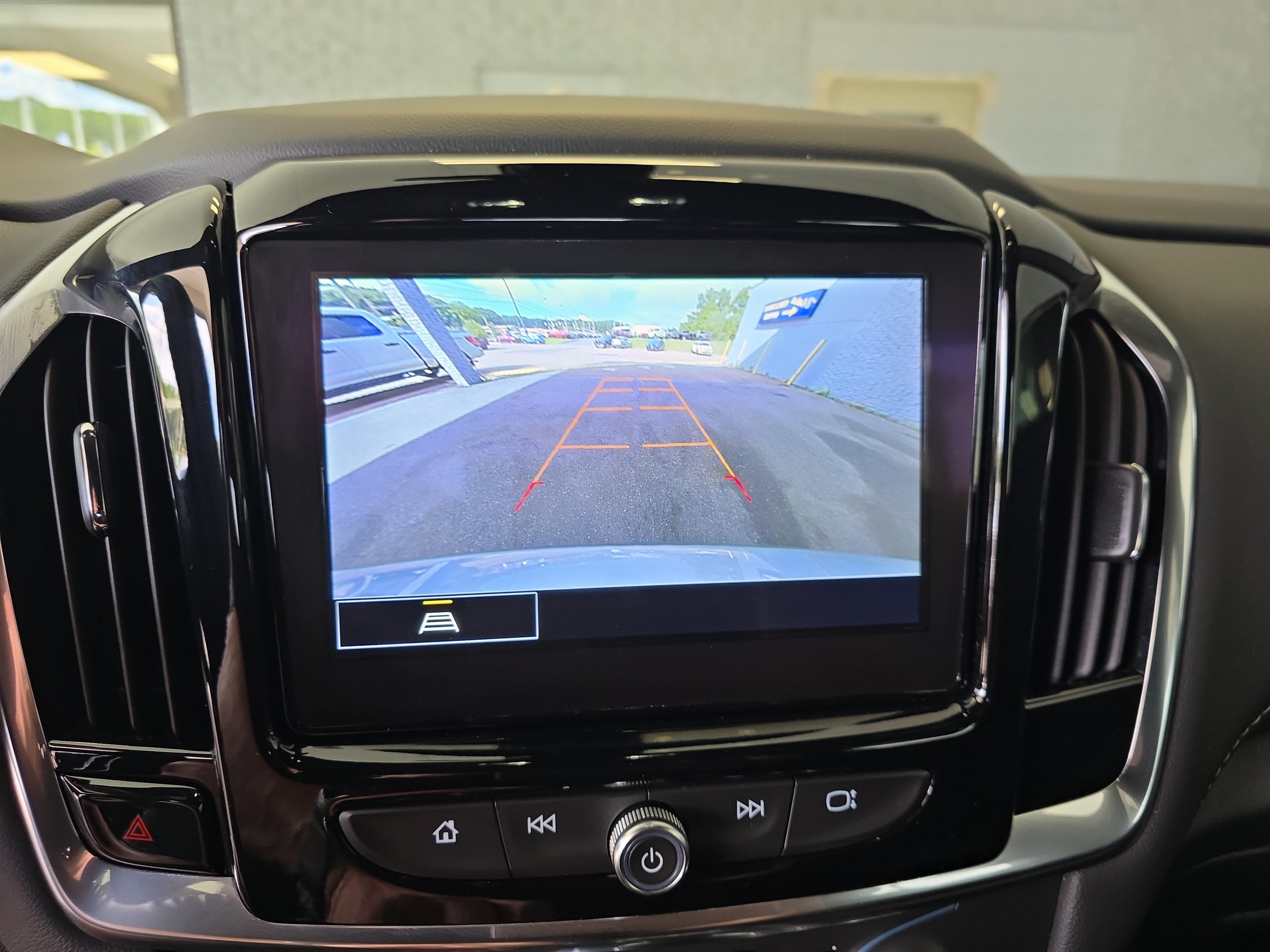 Used 2023 Chevrolet Traverse LT AWD/4WD image 31