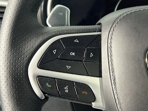 Used 2018 Jeep Grand Cherokee Trackhawk AWD/4WD image 31