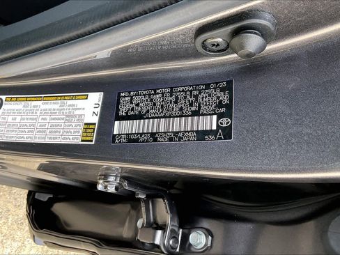 Used 2023 Toyota Crown Limited image 35