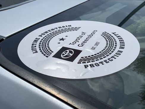 Certified 2022 Toyota Sienna XLE FWD image 39