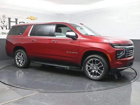 New 2026 Chevrolet Suburban Premier w/ Sun And Tow Package AWD/4WD image 6