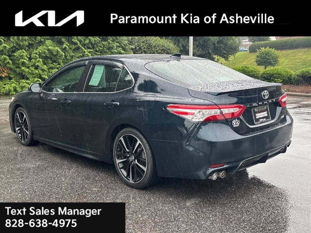 Used 2020 Toyota Camry XSE FWD image 4
