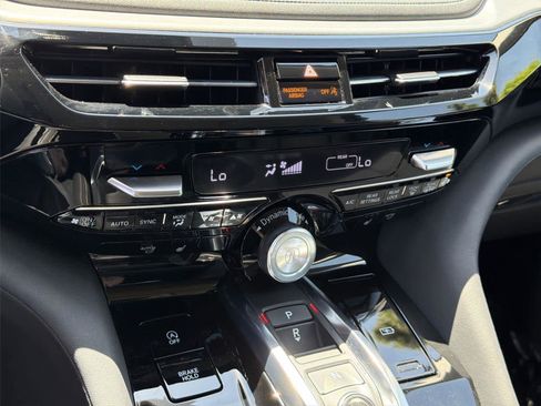 Used 2024 Acura MDX FWD w/ Technology Package image 37