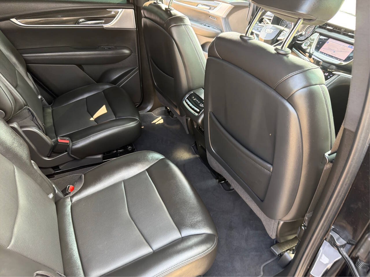 Used 2023 Cadillac XT6 Sport w/ Technology Package AWD/4WD image 41