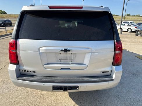 Used 2018 Chevrolet Tahoe Premier RWD image 9