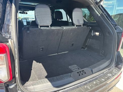 Used 2021 Ford Explorer ST w/ Equipment Group 401A AWD/4WD image 19