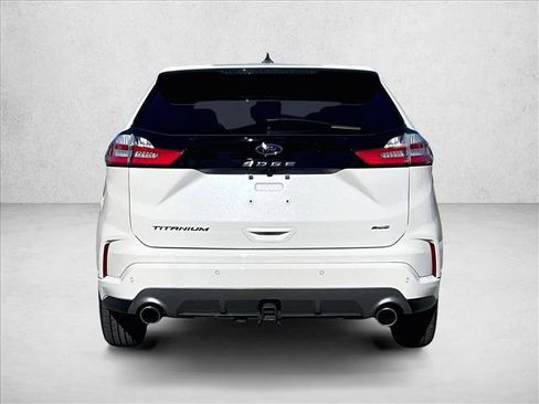Used 2022 Ford Edge Titanium w/ Equipment Group 301A image 4