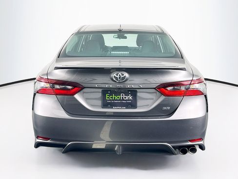 Used 2024 Toyota Camry SE image 7