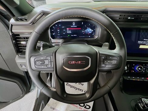 New 2026 GMC Sierra 1500 AT4 w/ Technology Package image 10
