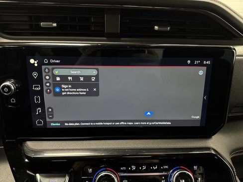 Used 2024 GMC Sierra 1500 AT4 w/ Technology Package image 9