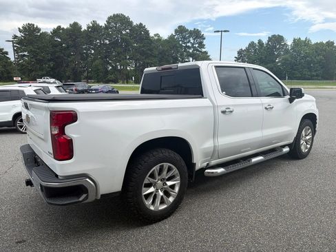 Used 2022 Chevrolet Silverado 1500 LTZ w/ Safety Package II AWD/4WD image 7