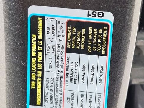 Used 2022 Genesis G70 2.0T RWD image 15