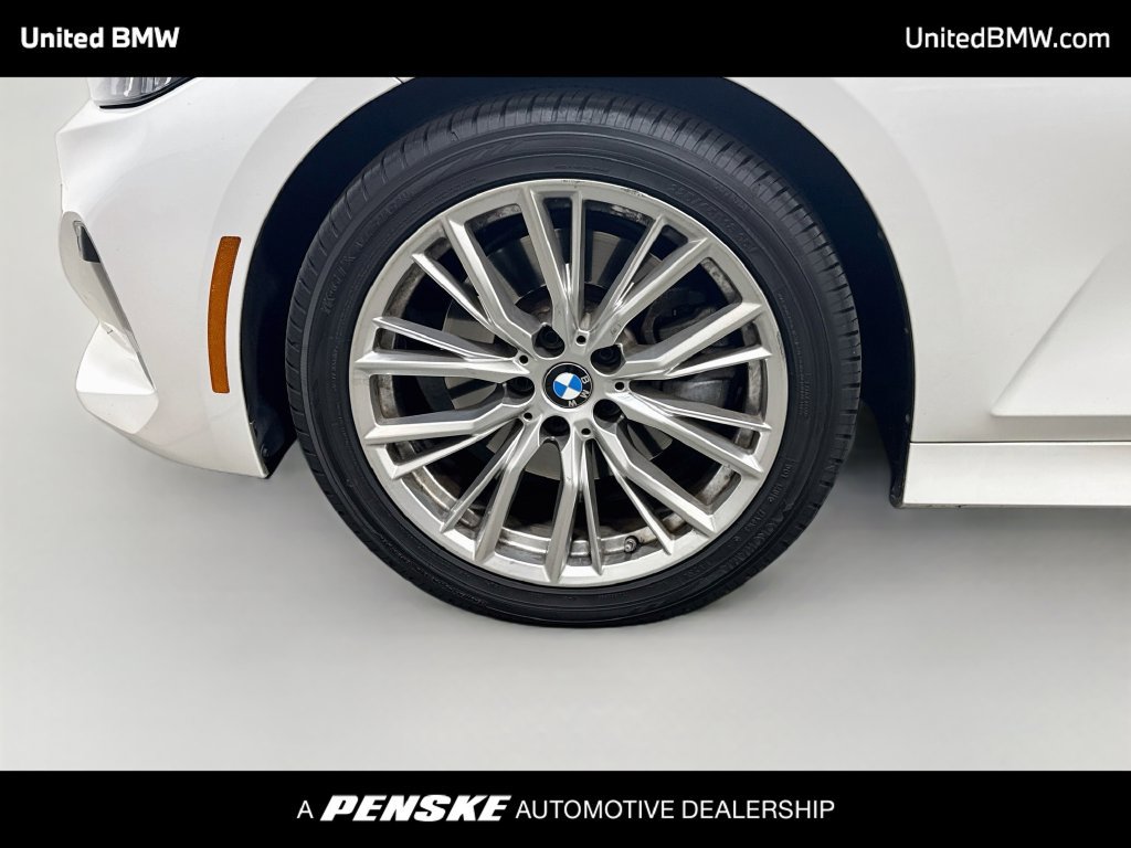 Used 2023 BMW 330i Sedan RWD image 9