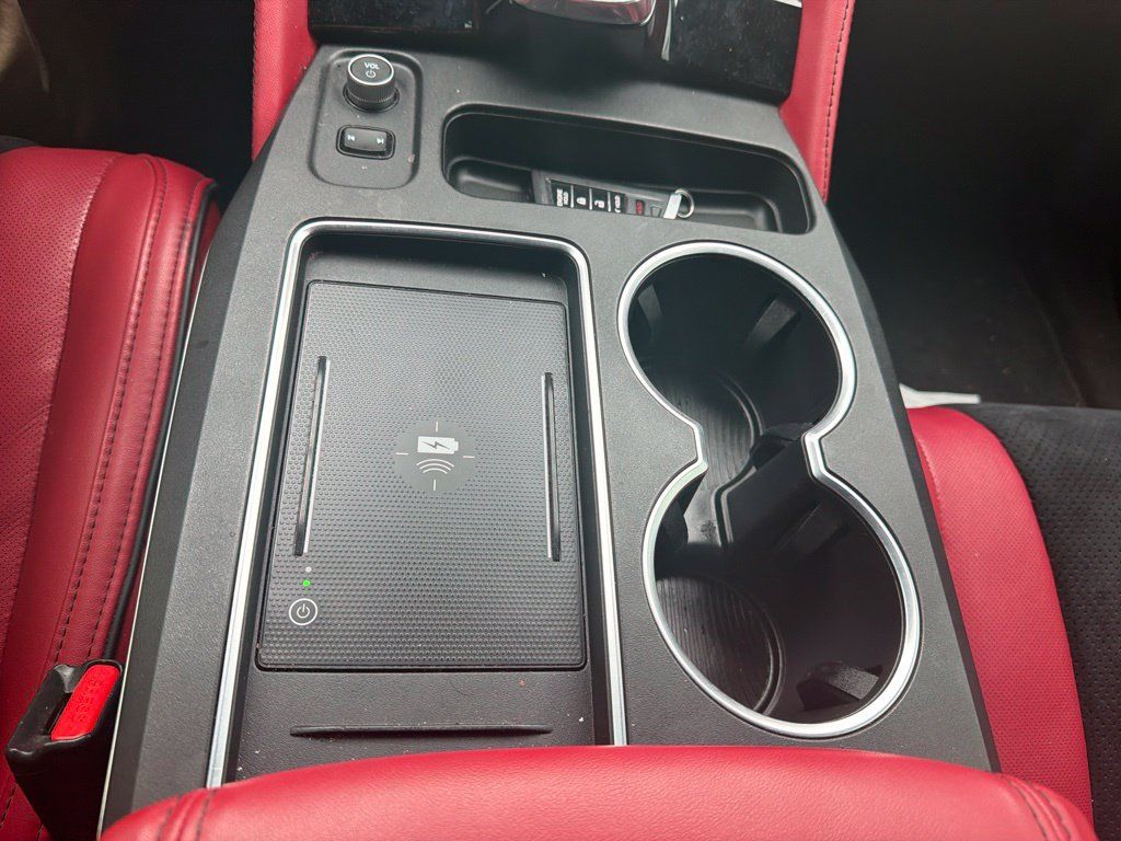Used 2025 Acura MDX A-Spec AWD/4WD image 10