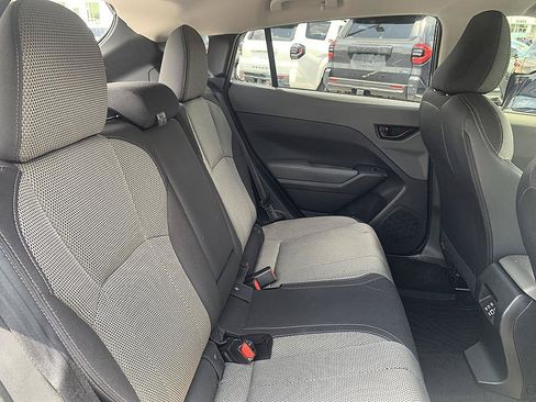 Used 2024 Subaru Crosstrek 2.0i Premium AWD/4WD image 15