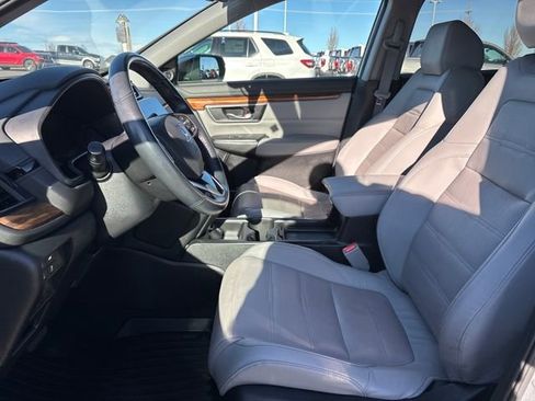 Certified 2019 Honda CR-V Touring image 9