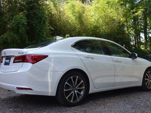Used 2016 Acura TLX V6 FWD image 5