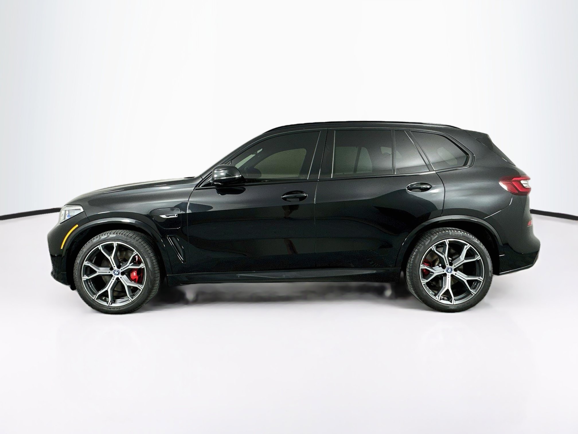 Used 2023 BMW X5 xDrive45e AWD/4WD image 4
