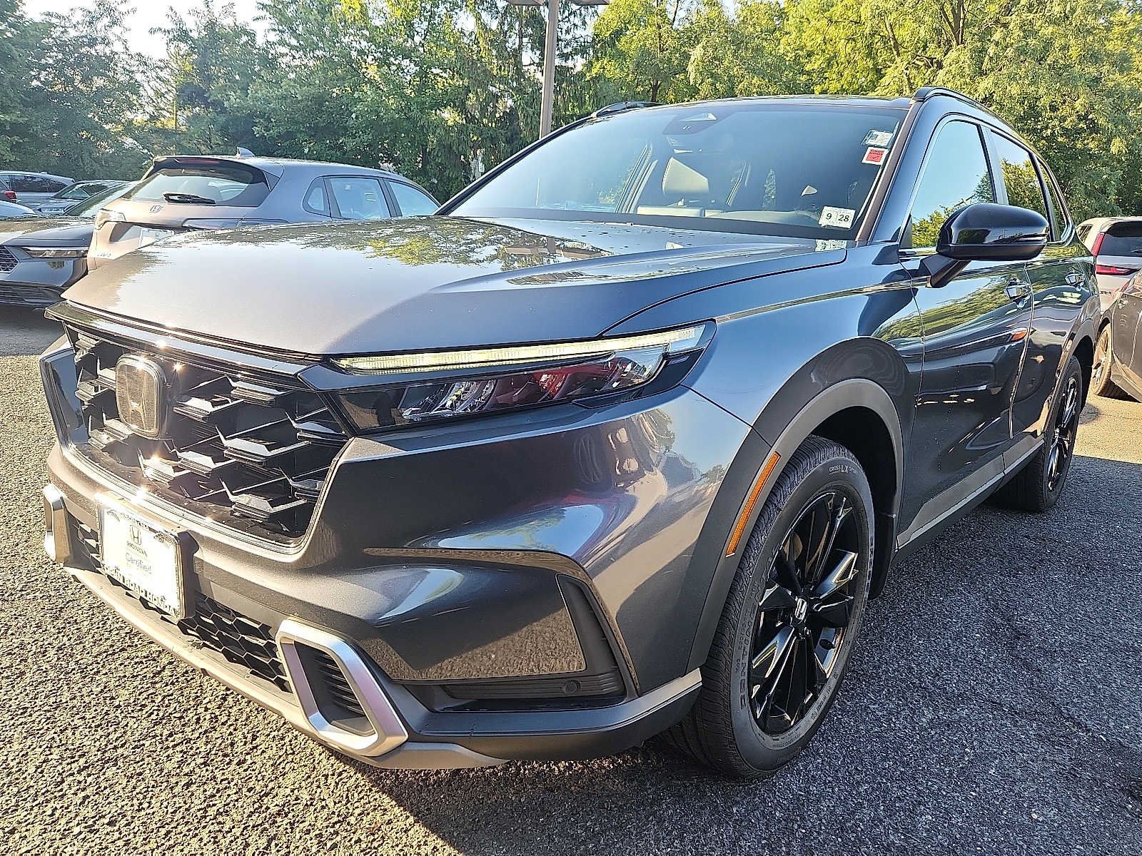 Certified 2024 Honda CR-V Sport Touring image 3