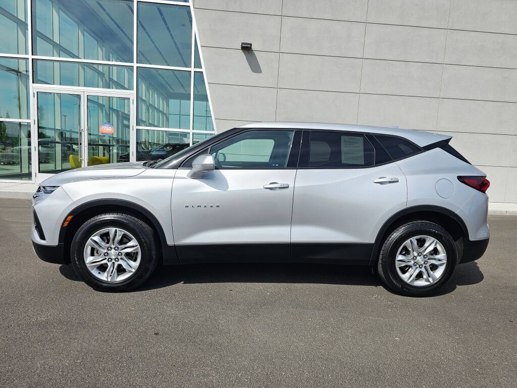 Used 2020 Chevrolet Blazer LT AWD/4WD image 3