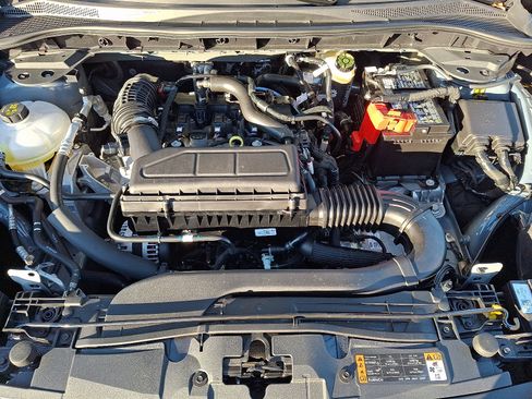 Used 2025 Ford Escape ST-Line w/ Tech Pack #1 image 28