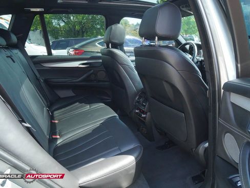 Used 2016 BMW X5 M image 37