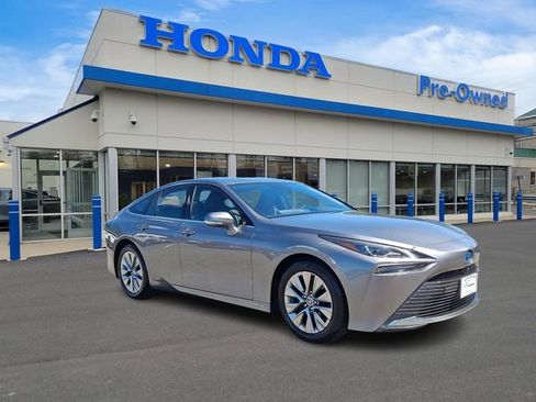 Used 2022 Toyota Mirai XLE w/ Advanced Technology Package image 3