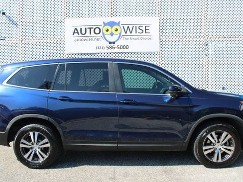 Used 2018 Honda Pilot EX image 4