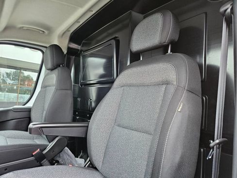 New 2026 RAM ProMaster 2500 FWD image 17