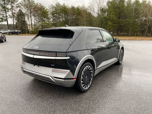 Used 2024 Hyundai Ioniq 5 Limited image 6