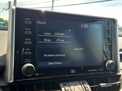 Used 2021 Toyota RAV4 XLE Premium AWD/4WD image 24