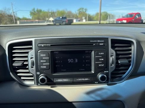 Used 2017 Kia Sportage LX FWD image 14