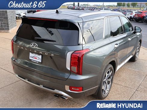 Used 2022 Hyundai Palisade Calligraphy FWD image 6