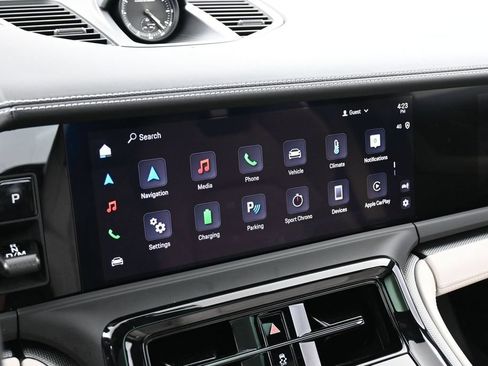 Certified 2025 Porsche Panamera 4S AWD/4WD image 22