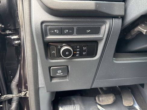 Certified 2024 Ford F150 XLT w/ Equipment Group 302A MID AWD/4WD image 19