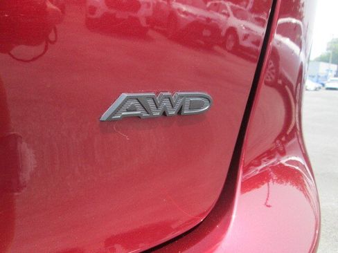 Used 2023 Chrysler Pacifica Touring-L w/ S Appearance Package AWD/4WD image 7