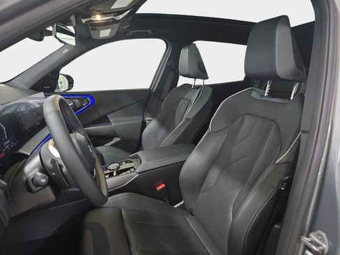 Used 2025 BMW X3 xDrive30i w/ Premium Package image 17