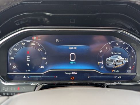 New 2025 Chevrolet Silverado 1500 LT w/ Safety Package image 28