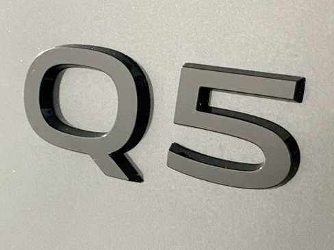 New 2025 Audi Q5 Premium Plus image 10