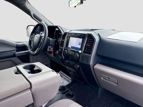 Used 2019 Ford F150 XLT w/ Trailer Tow Package image 28