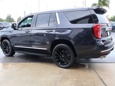 Used 2024 GMC Yukon Denali w/ Advanced Technology Package AWD/4WD image 6