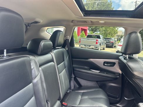 Used 2021 Nissan Murano SL w/ SL Moonroof Package FWD image 13