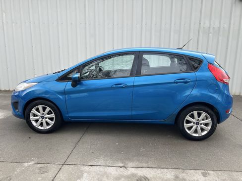 Used 2012 Ford Fiesta SE FWD image 6