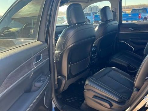 Used 2021 Jeep Grand Cherokee L Limited image 21