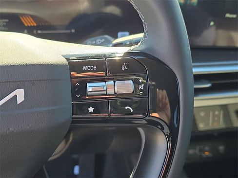 New 2026 Kia Sorento LX image 31