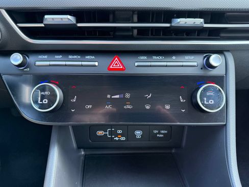 Used 2024 Hyundai Sonata SEL FWD image 24