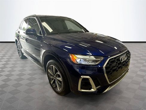 Certified 2024 Audi Q5 2.0T Premium AWD/4WD image 2