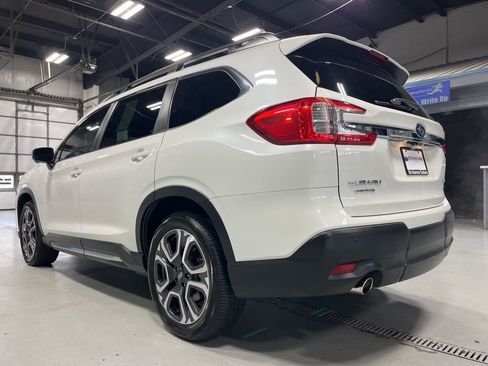 Used 2023 Subaru Ascent Limited w/ Technology Package image 6